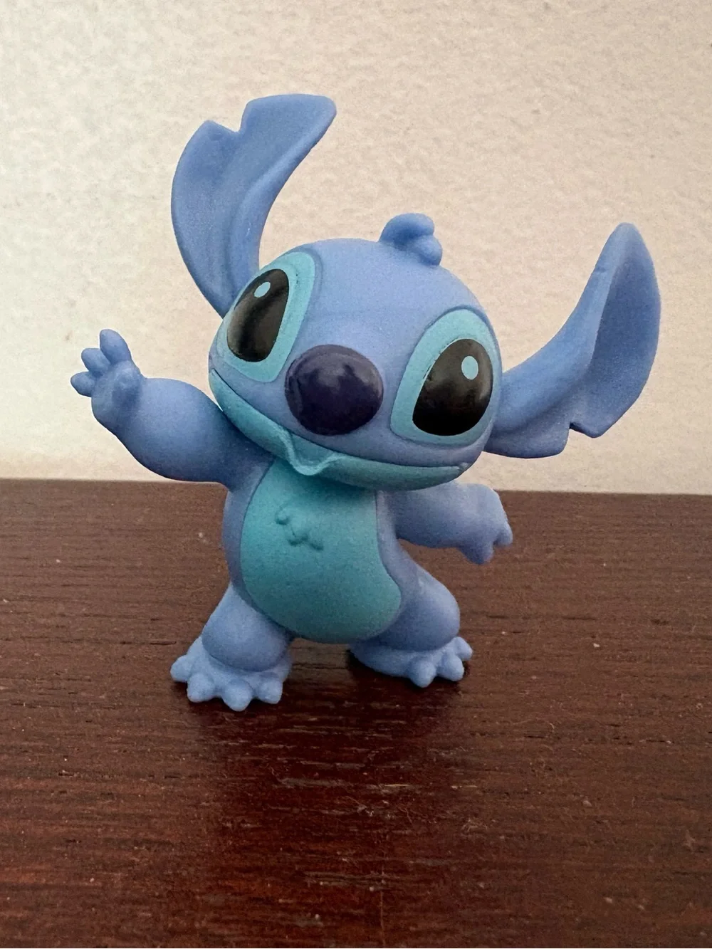 Disney Stitch Figure - 2 inch